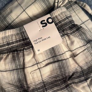 SO Juniors Pull-On High Rise Wide Leg Baggy Pants - Black and Cream Plaid